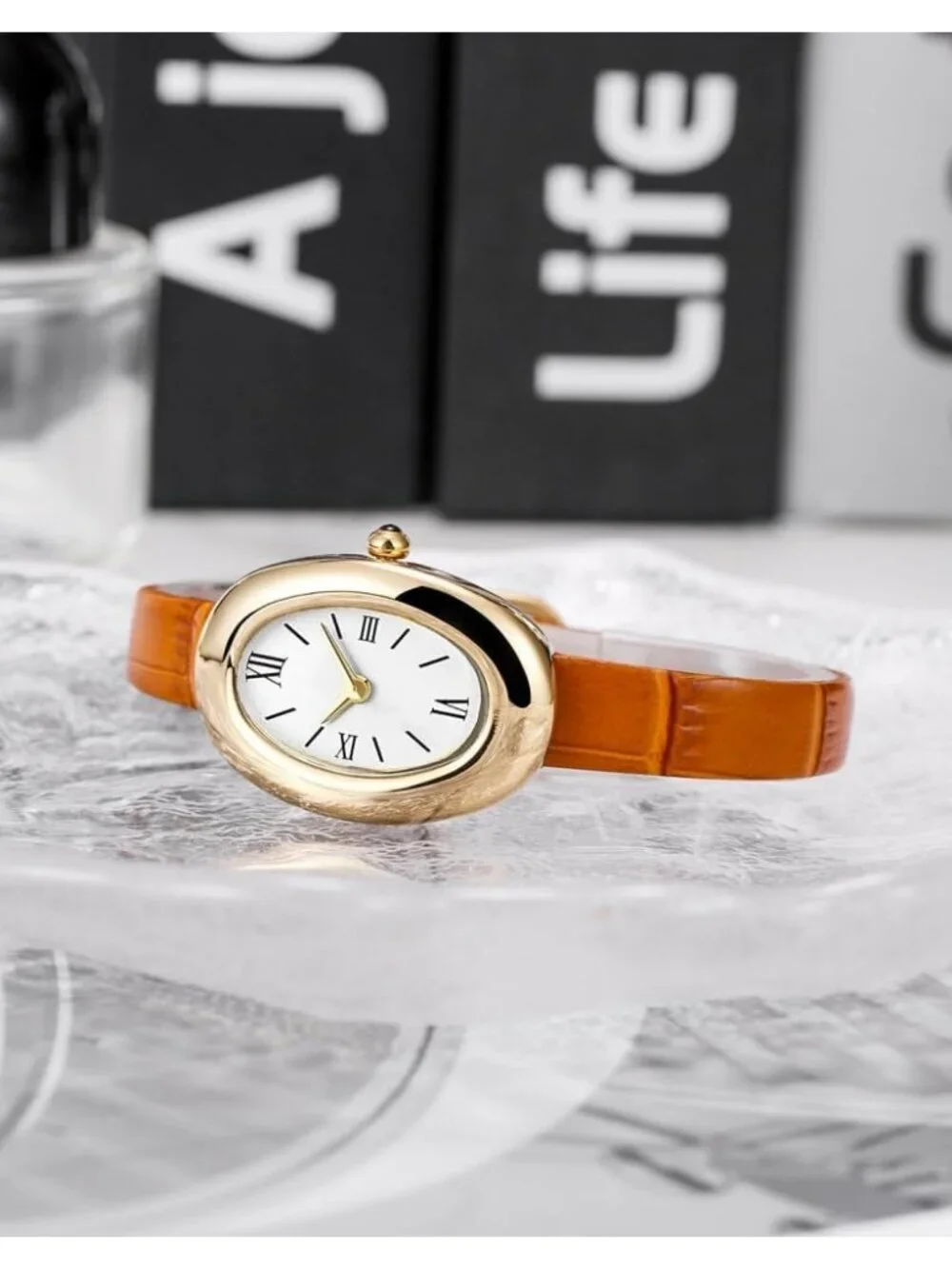 Women's Gold Analog Quartz Elegant Dial Bangle Vintage Bracelet Wrist Watch